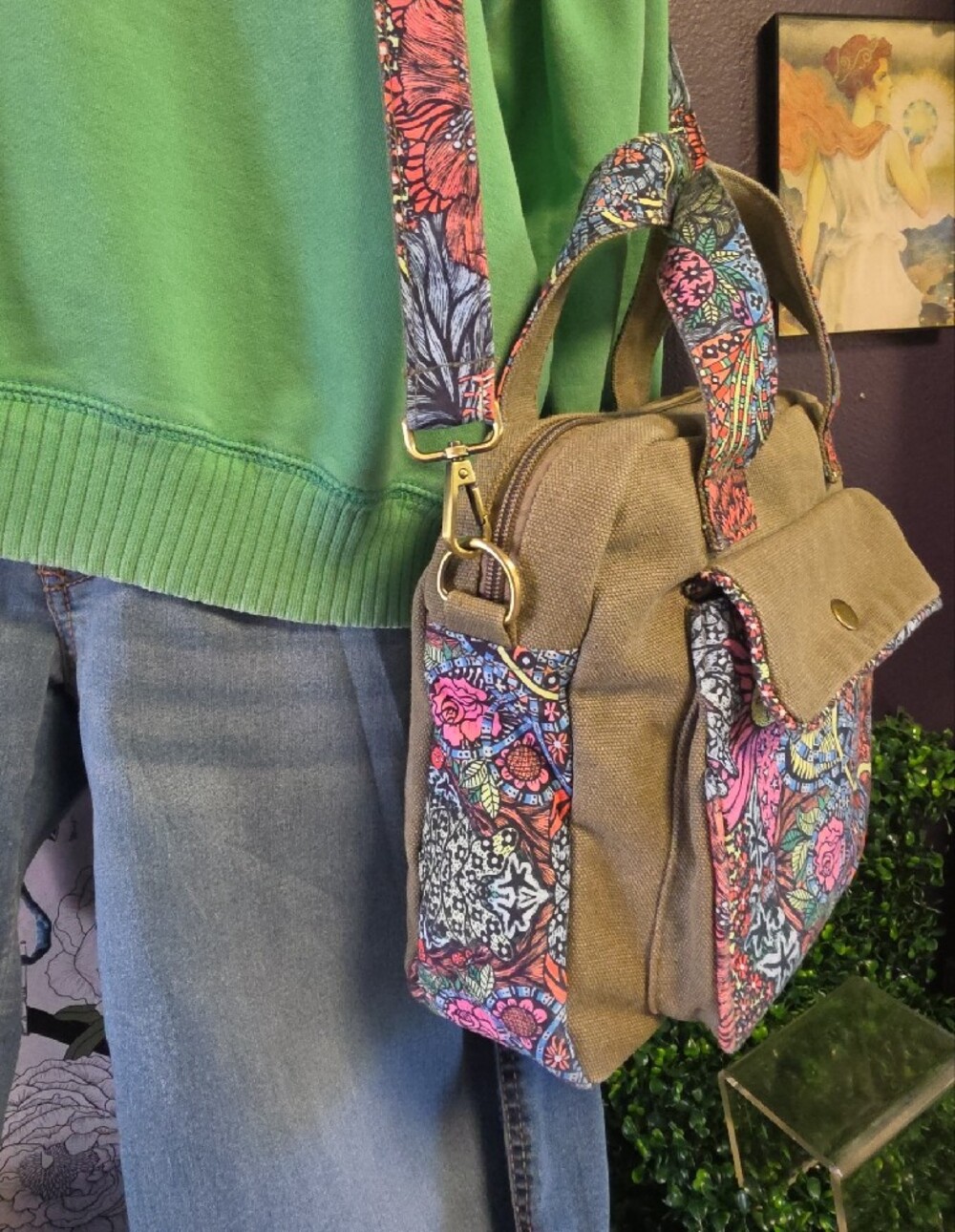 Black Butterfly Brand Neon Floral Canvas Satchel Bag With Removeable Crossbody - Picture 9 of 12